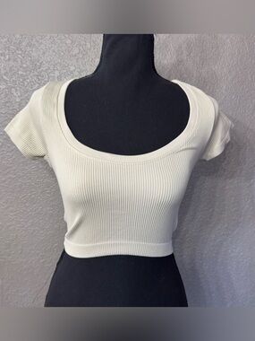 Offline by Aerie Women’s Sz XS Tan Gray Ribbed Stretch Crop Top T Shirt Tee